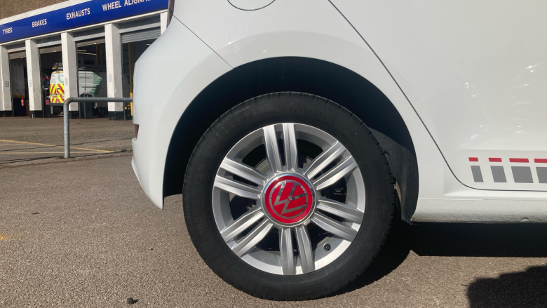 Volkswagen Up 1.0 65PS Beats 5dr Petrol Hatchback